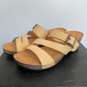 NITB Spring Step Patrizia Sandle